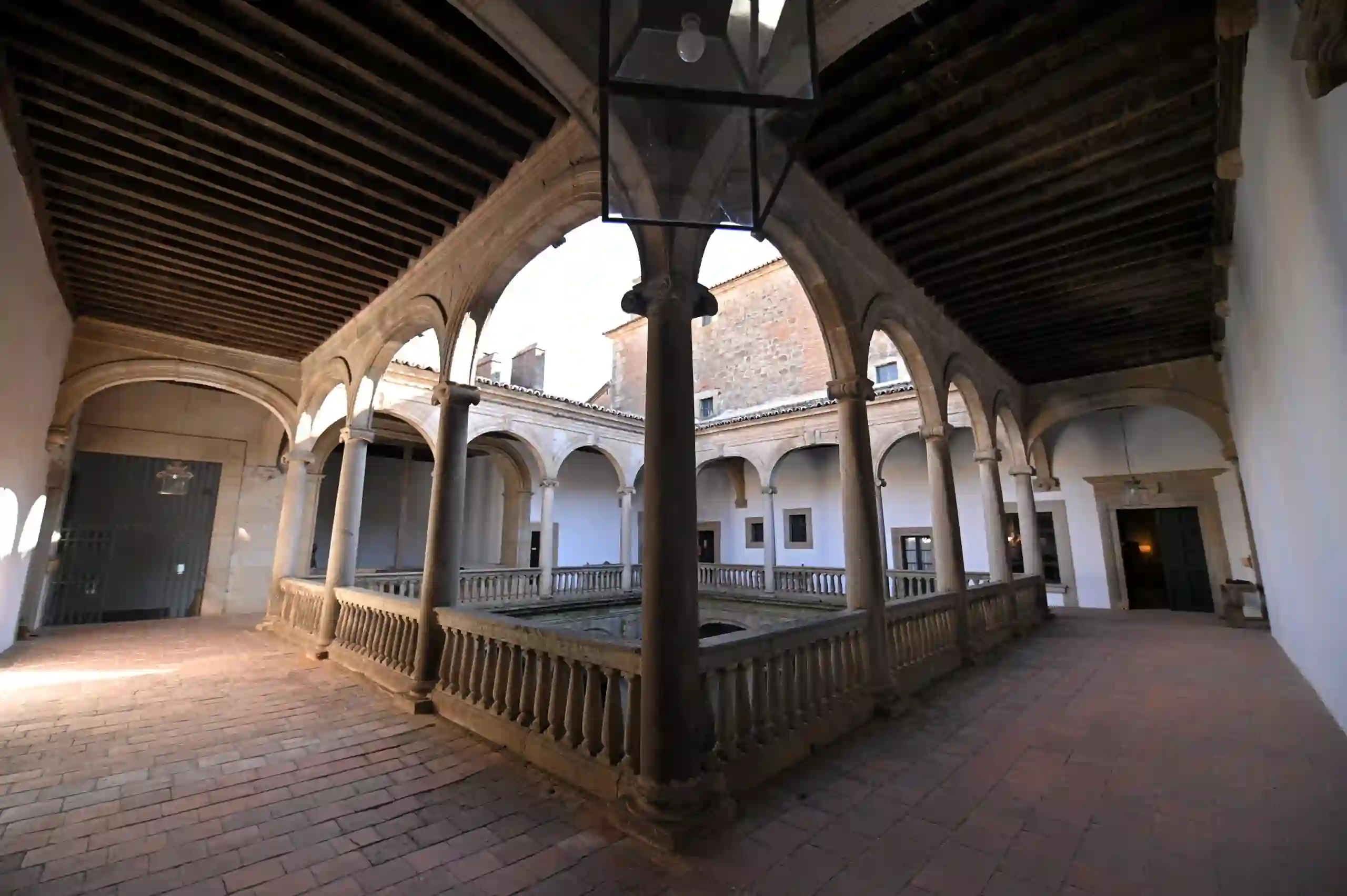 Terraza Palacio Mirabel Plasencia